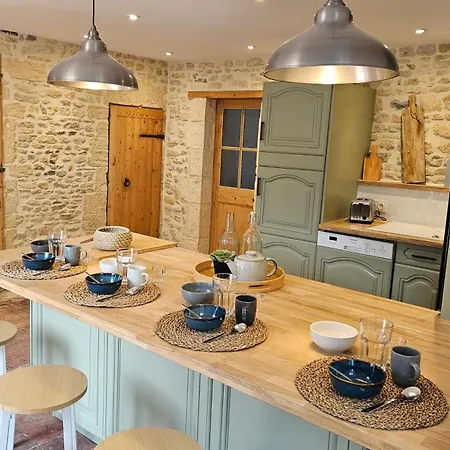 L'echo Des Vagues Longues-sur-Mer